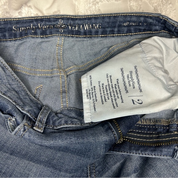 Vera Wang Straight leg pants - Picture 2 of 3